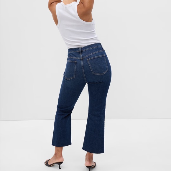 GAP NWT women’s High Rise Kick Fit Jeans - Picture 5 of 11